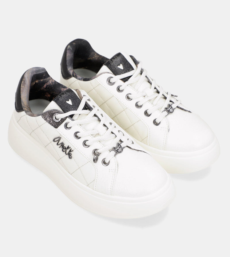 Anekke Casual white sneakers Solo queda un día