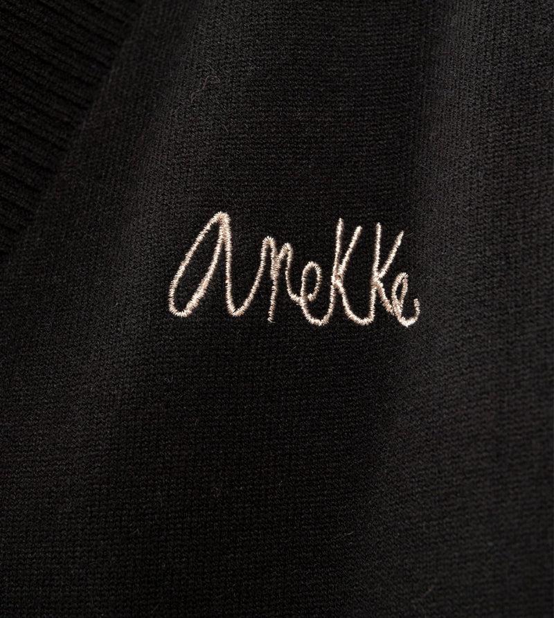 Anekke Black poncho-style jacket Ofertas de temporada