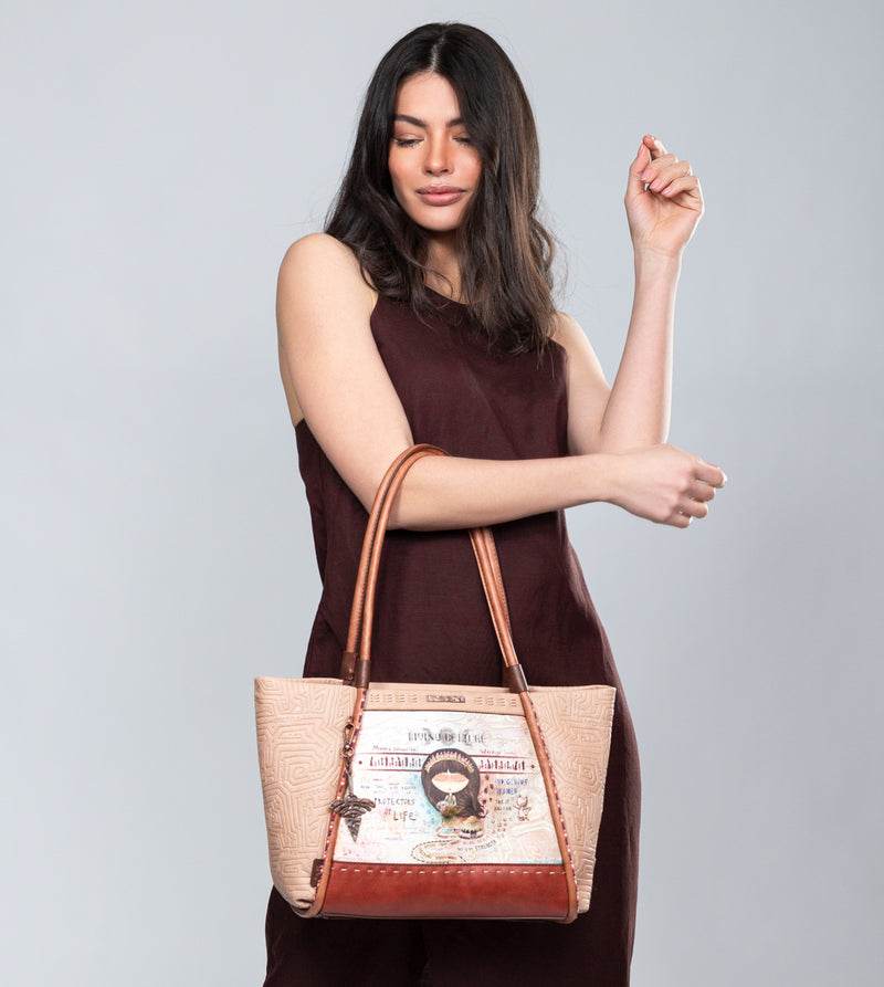 Anekke Menire trianglular tote bag Precio de fábrica