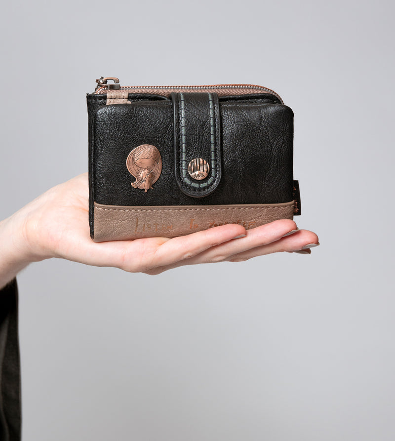 Anekke Shōen Brush small flexible wallet Ofertas de temporada