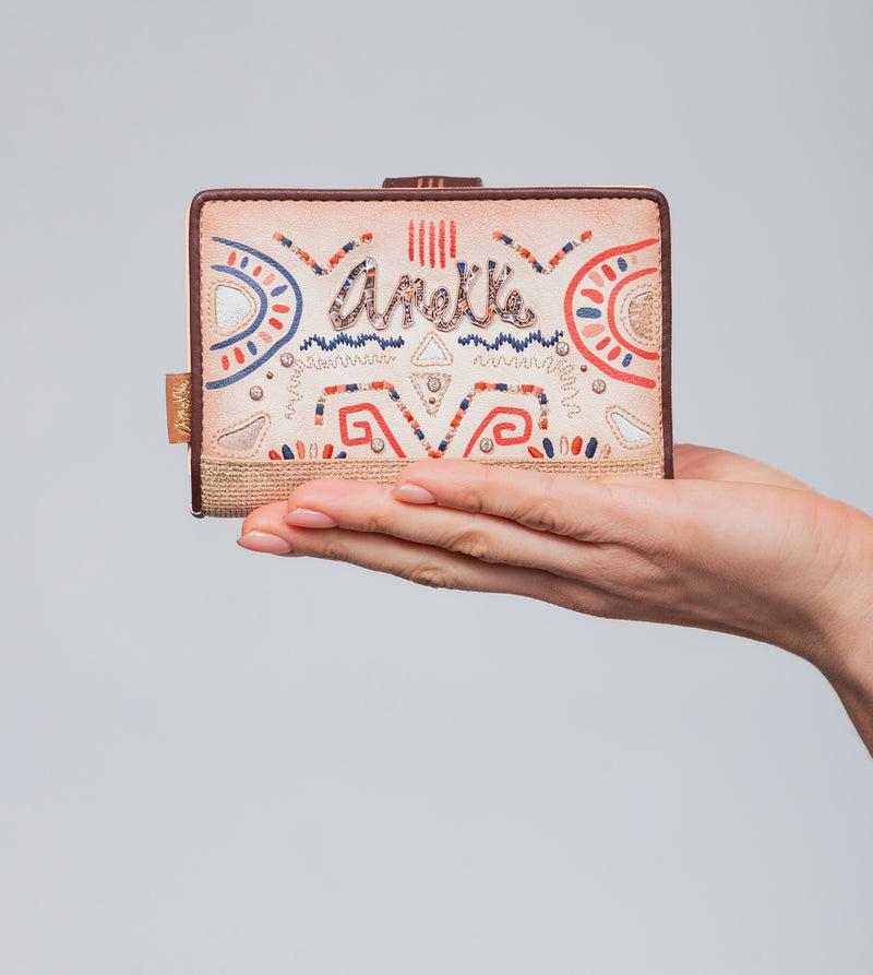 Anekke Tribe medium ethnic print RFID wallet En oferta