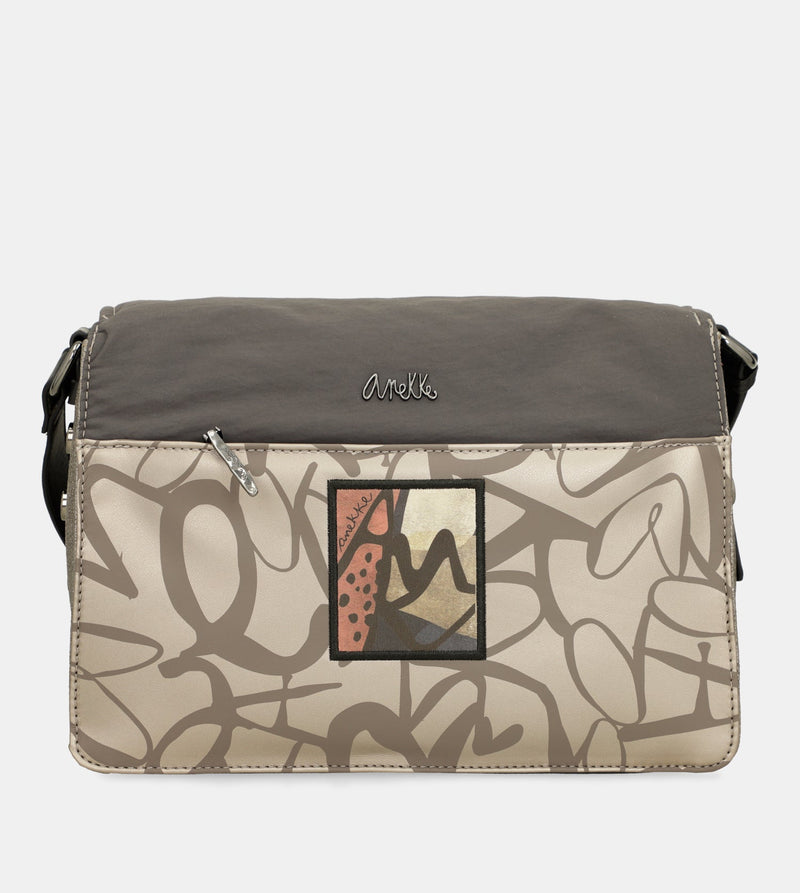 Anekke Imaginary flap bag Descuento