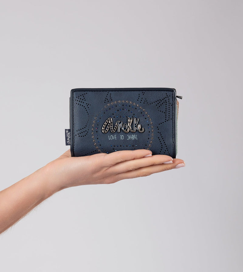 Anekke Studio navy blue small RFID wallet Envío internacional gratuito