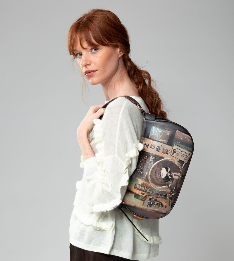 Anekke Shōen oval bag with chain