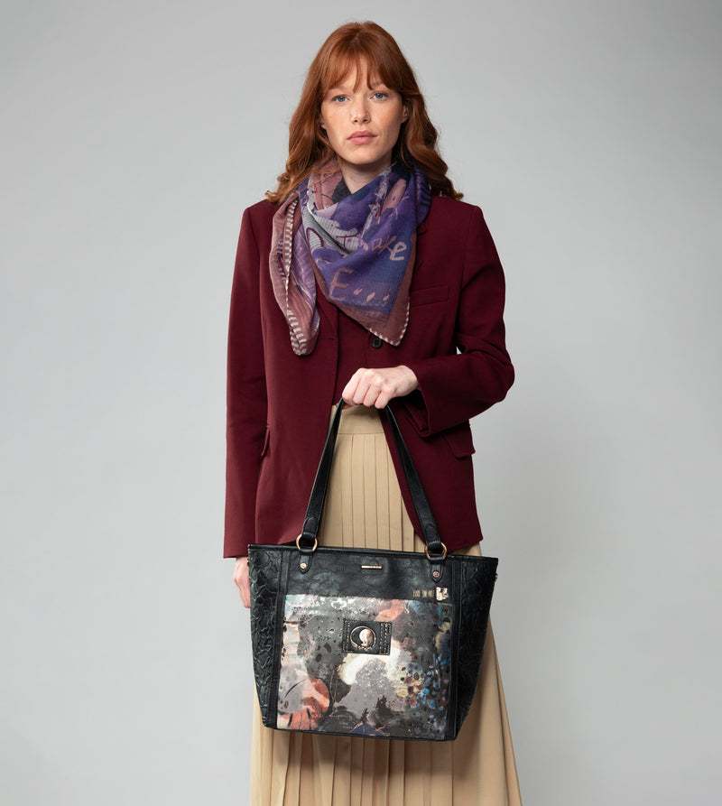 Anekke Shōen Brush large shoulder bag Promoción trimestral