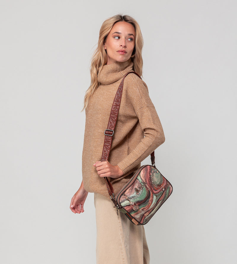 Anekke Outer 3-compartment crossbody bag Solo queda un día