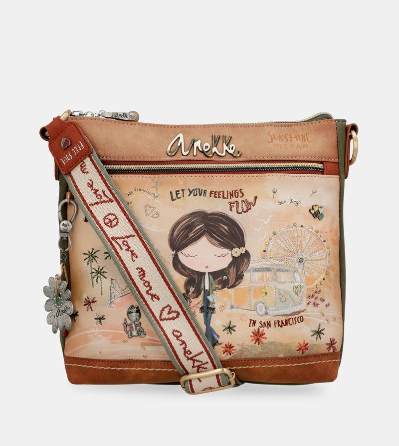 Anekke Peace & Love camel square crossbody bag Rebajas de fin de temporada