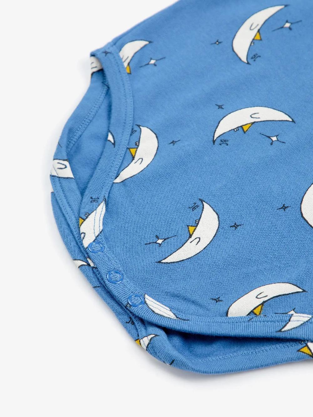 Bobo choses Beneath The Moon all over body Solo hoy