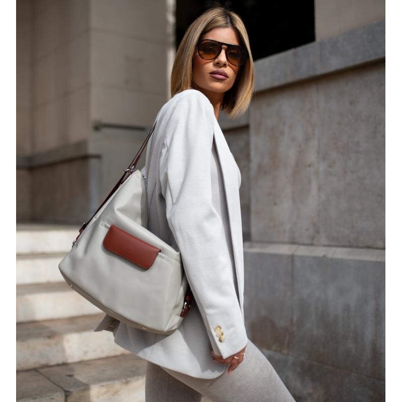 El potro Bolso convertible en mochila beige-El Potro En línea