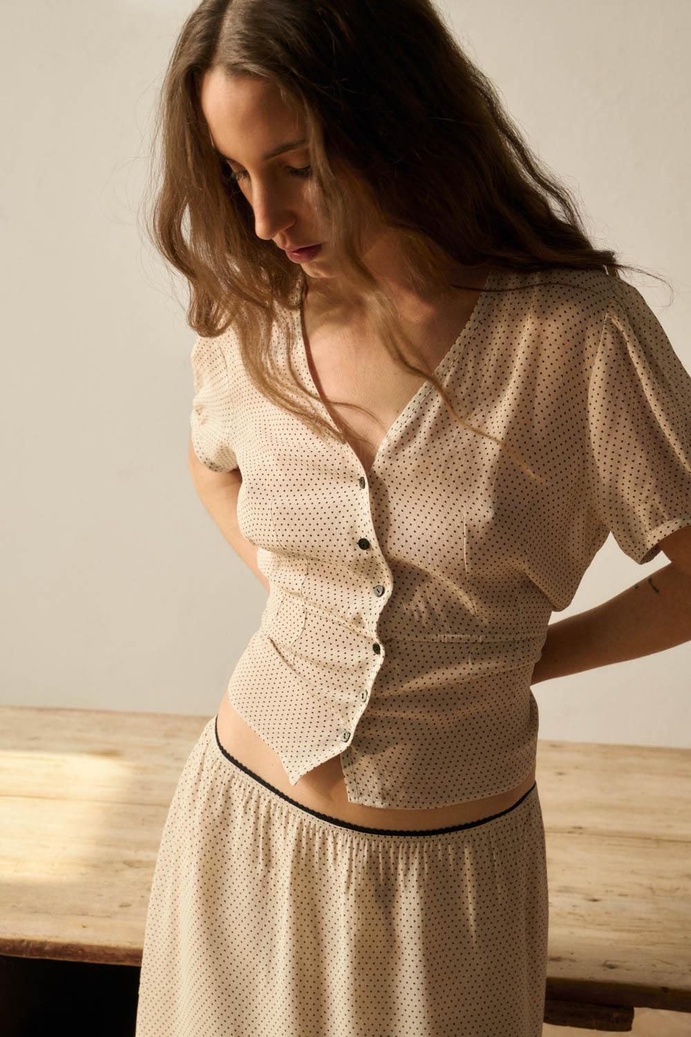 Eseoese CAMISA TOPOS LOREN Grandes ahorros