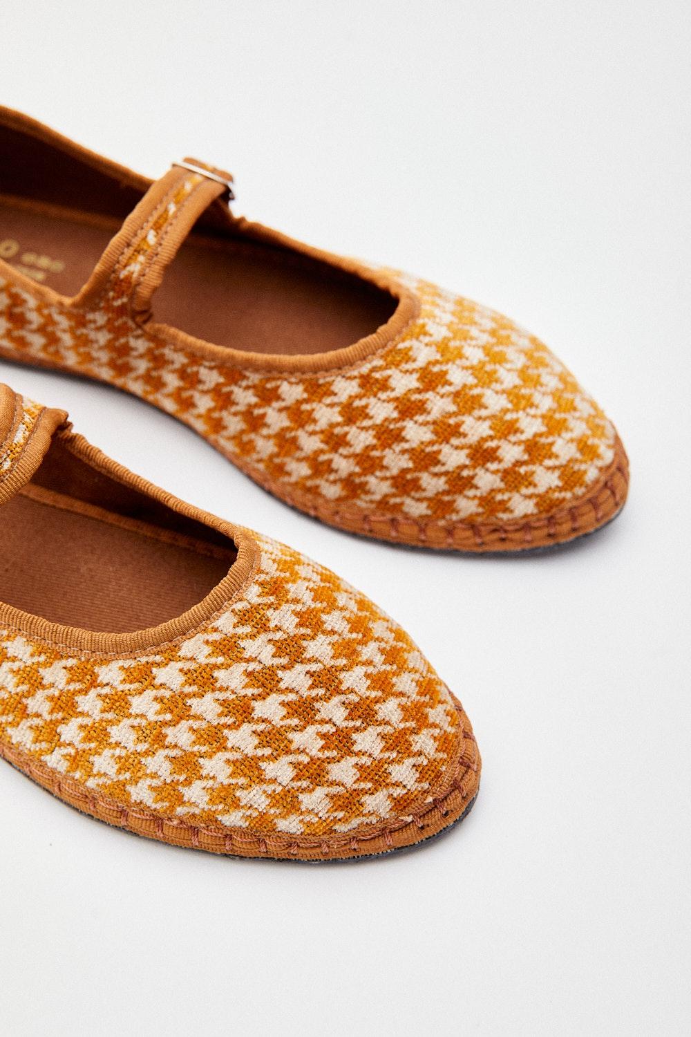 Eseoese ZAPATO MARY JANE JACQUARD Promoción trimestral