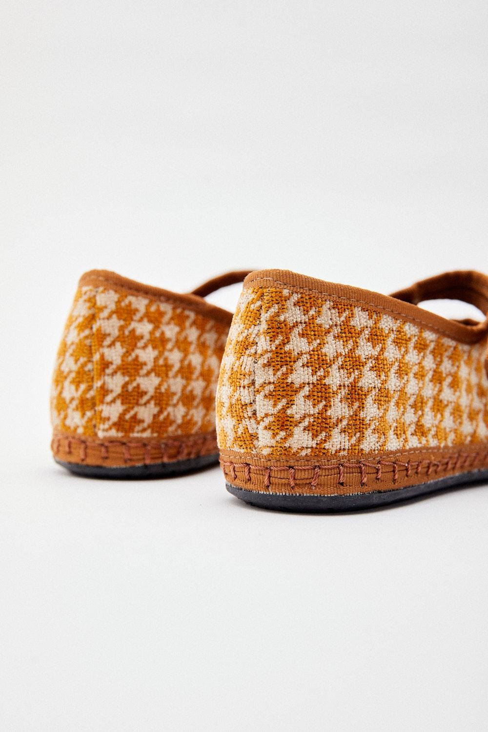 Eseoese ZAPATO MARY JANE JACQUARD Promoción trimestral
