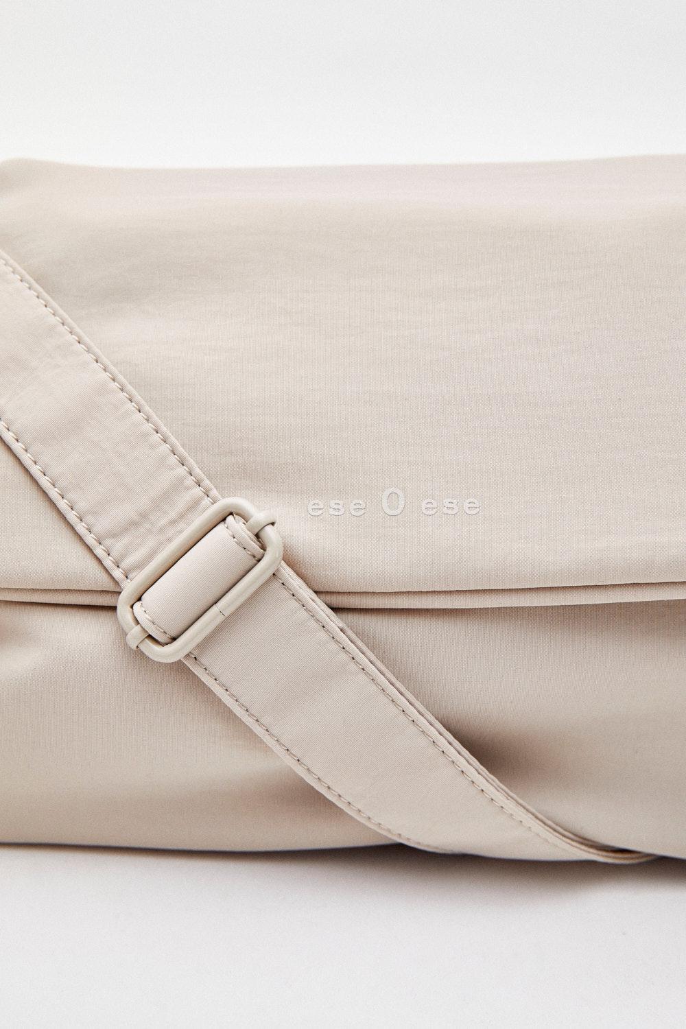 Eseoese BANDOLERA OSLO Rebajas de fin de temporada