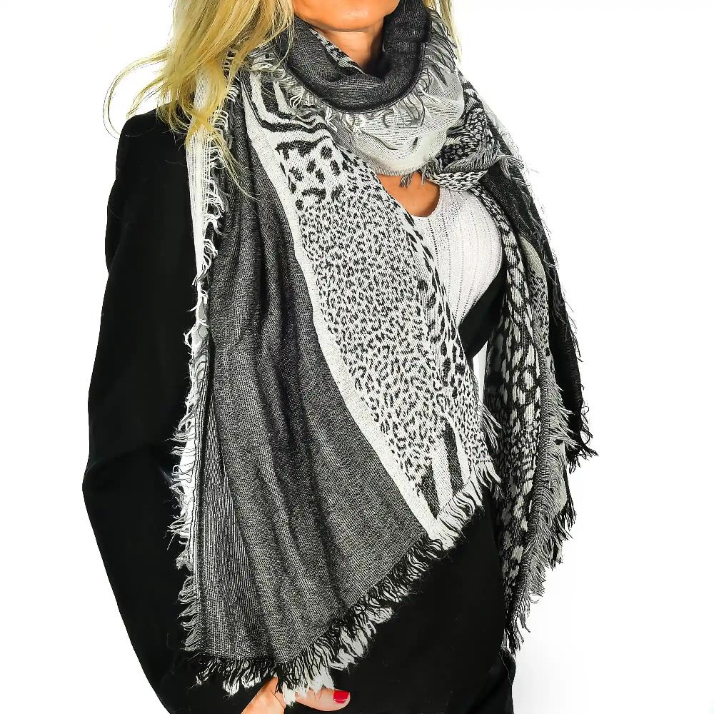 Firenze artegiani Fular bufanda diseño animal print doble solapa modal y lana. Made in Italy Venta caliente