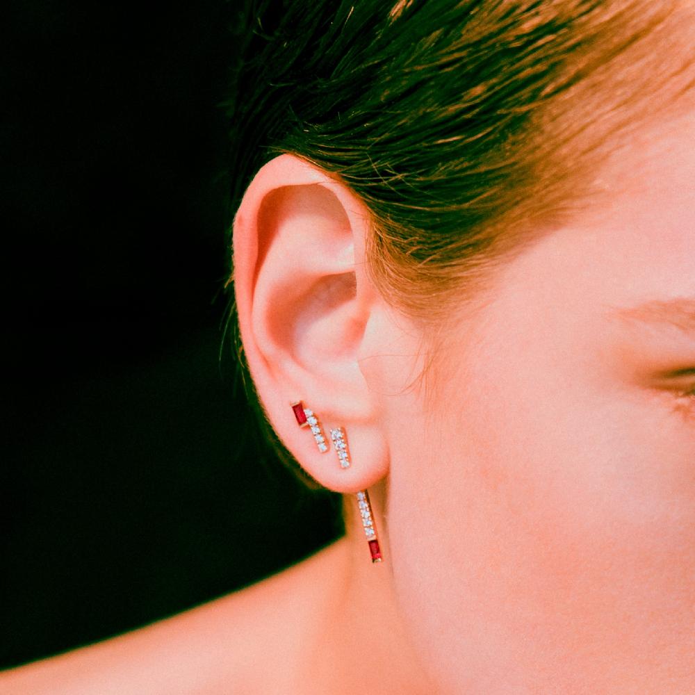 Gold&roses Pendientes Needle I am Red Precio ultrabajo