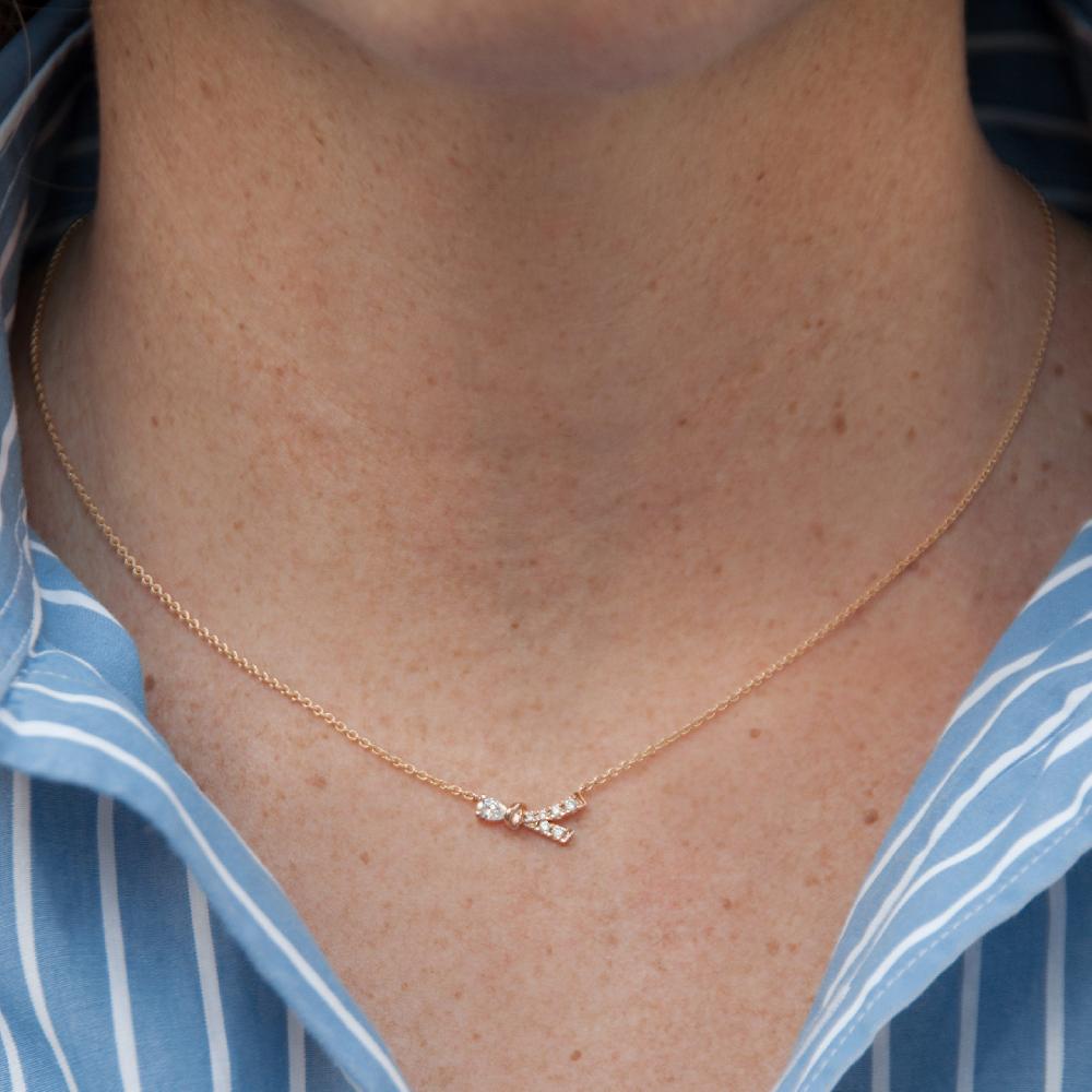 Gold&roses Collar Knot Lady B Grandes descuentos