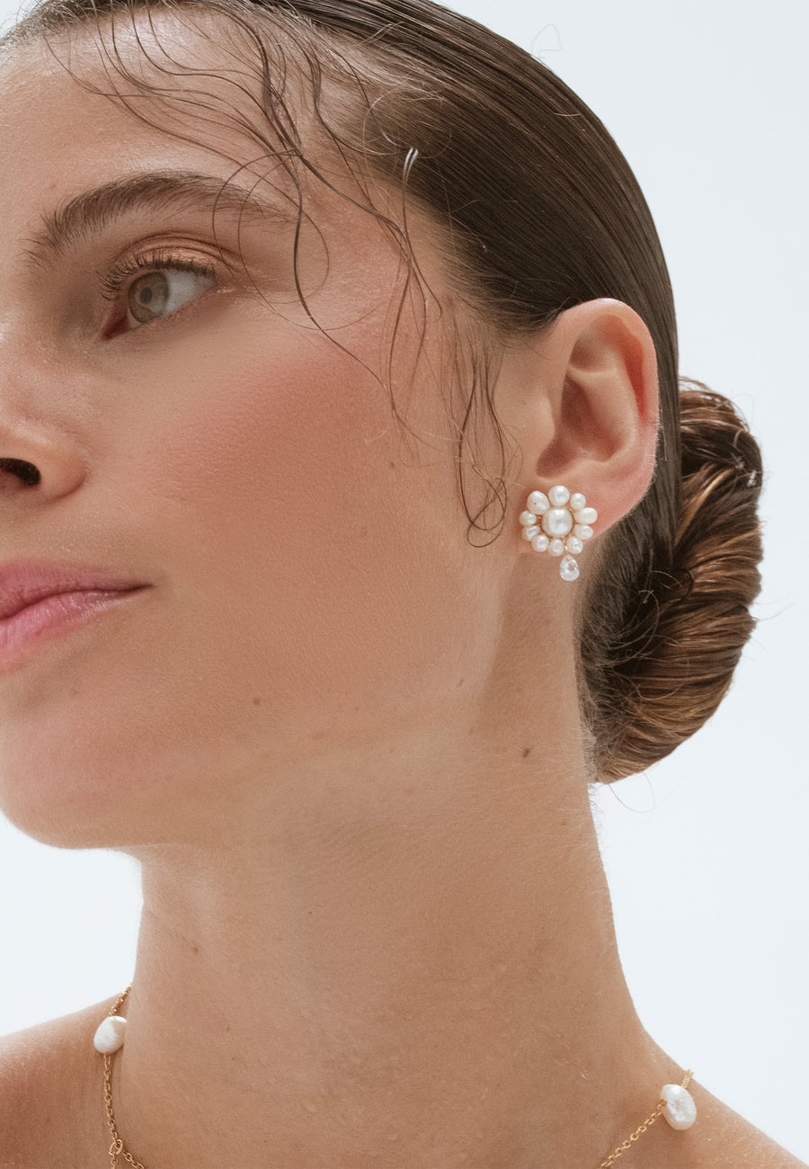 lavani Pendientes Flor Uma Venta caliente