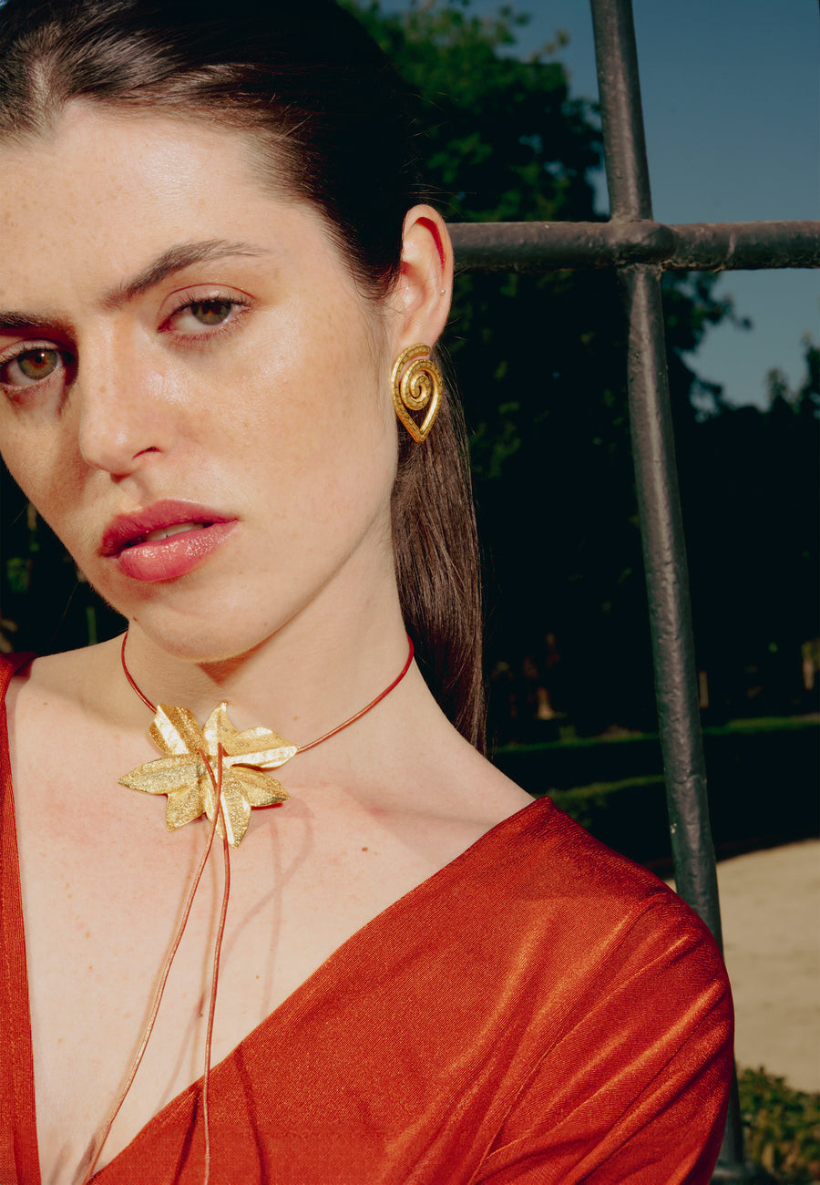 lavani Collar Lotus Flower Dorado Gran oferta