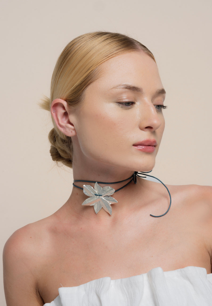 lavani Collar Lotus Flower Plata Rebajas baratas