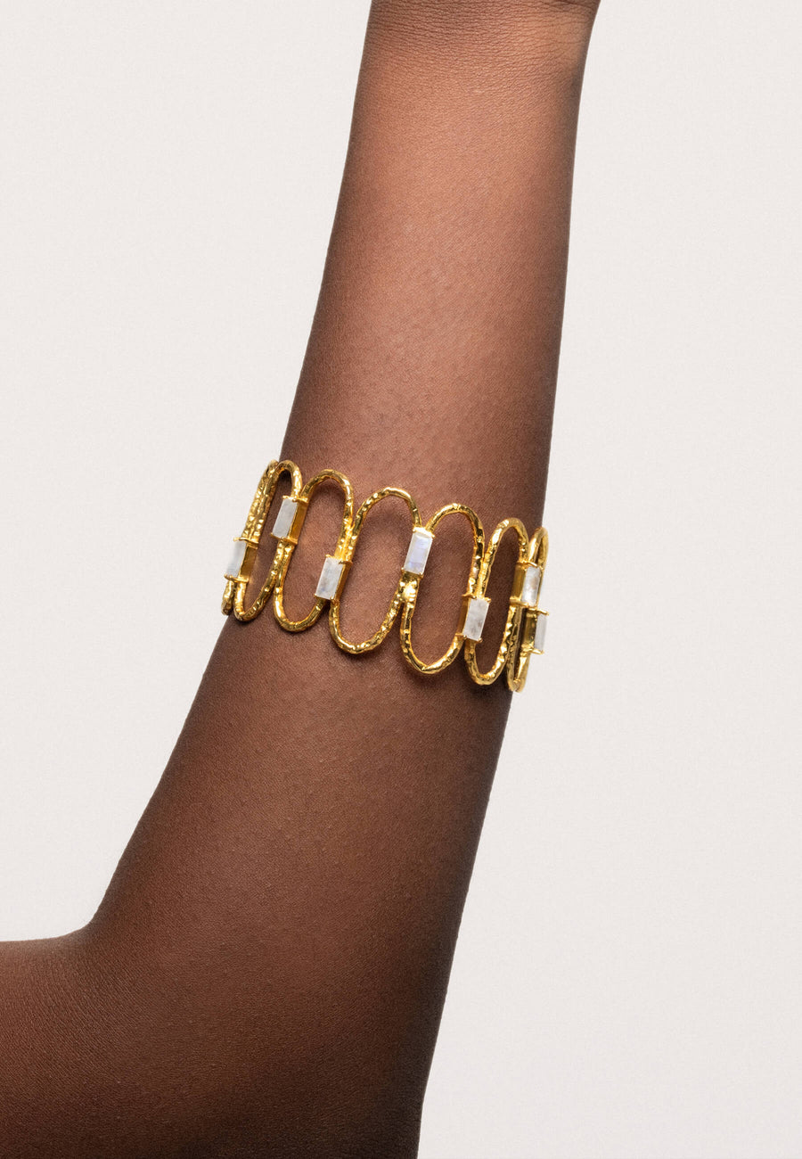 lavani Brazalete Rinaldi Dorado Solo hoy