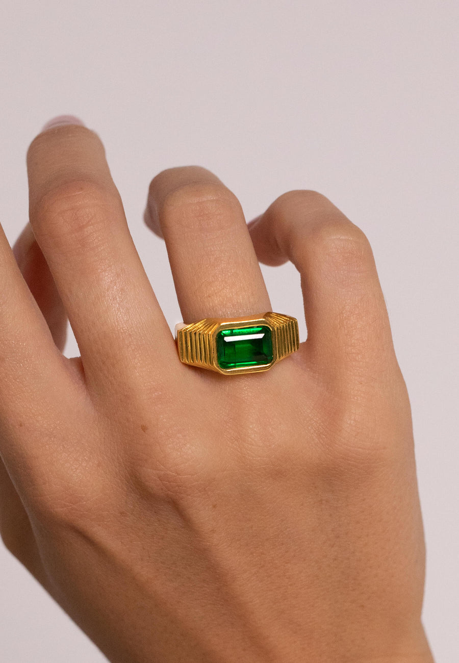 lavani Anillo Chevalier Verde Esmeralda Solo queda un día