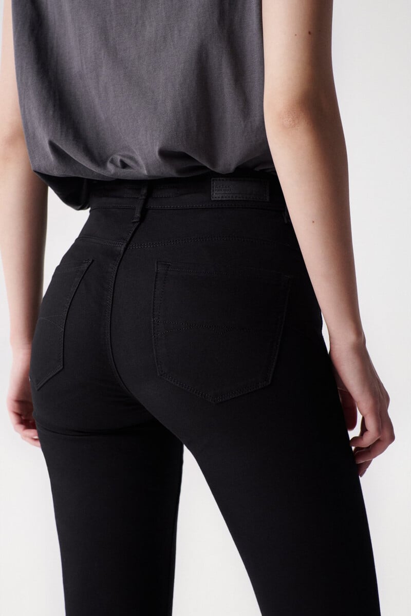 pedro del hierro Vaqueros faith push in cropped Grandes descuentos