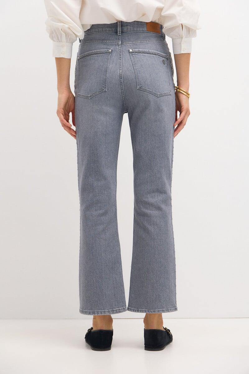 pedro del hierro Ondina. Jeans con corte de bota Promoción por tiempo limitado