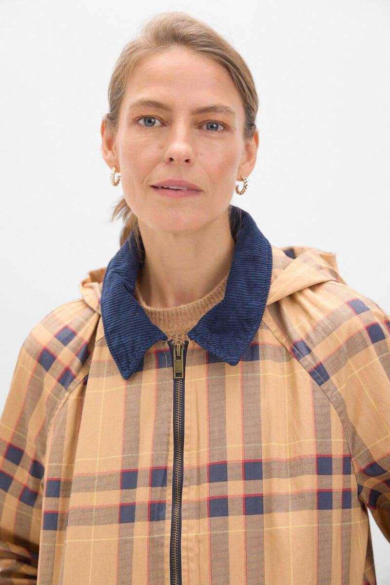 pedro del hierro Chaqueta corta encerada Descuentos del mes