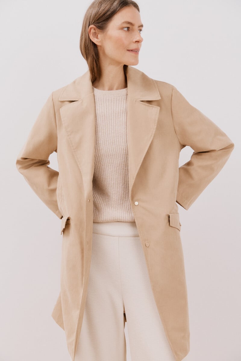 pedro del hierro Gabardina fluida waterrrepelent En oferta