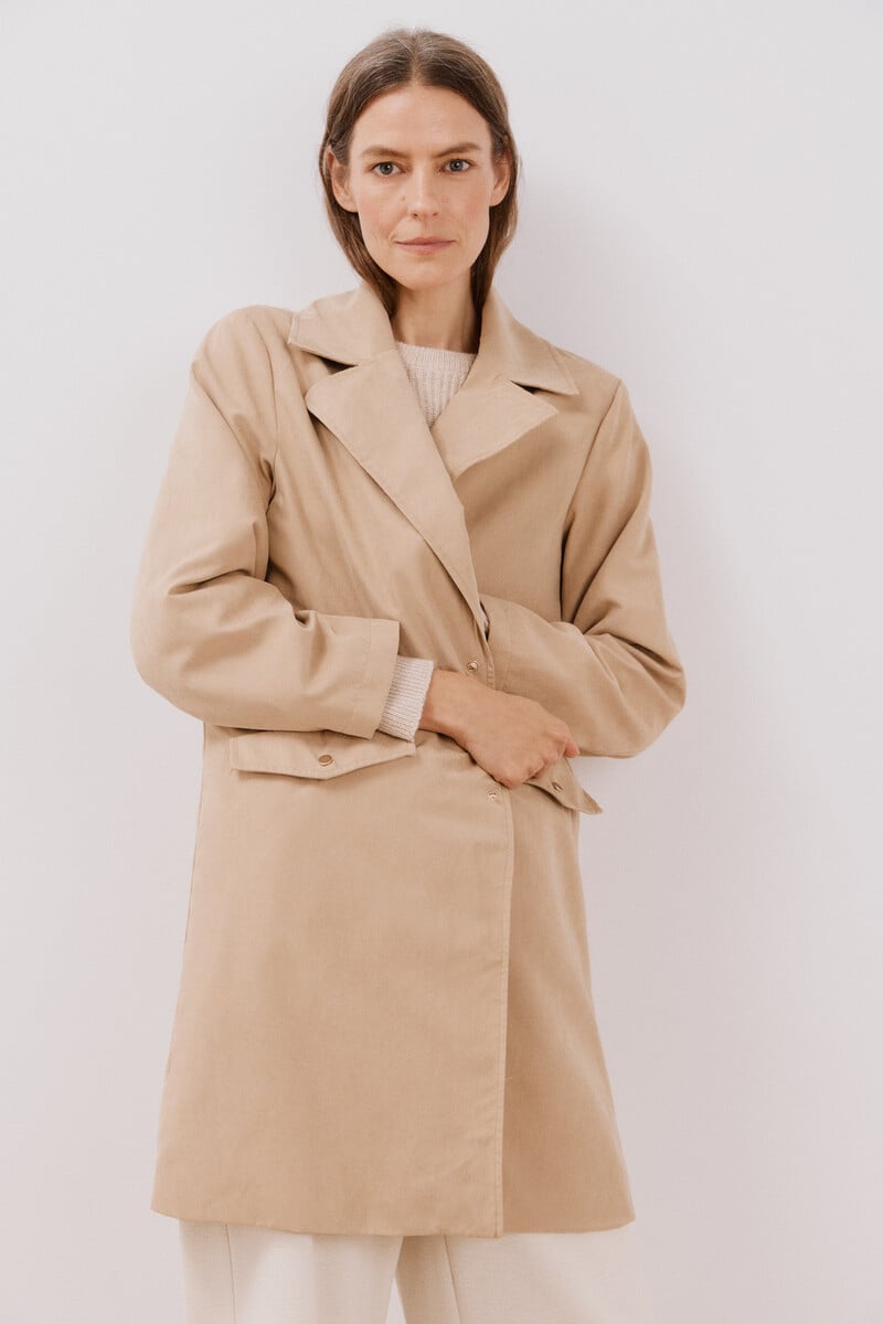 pedro del hierro Gabardina fluida waterrrepelent En oferta