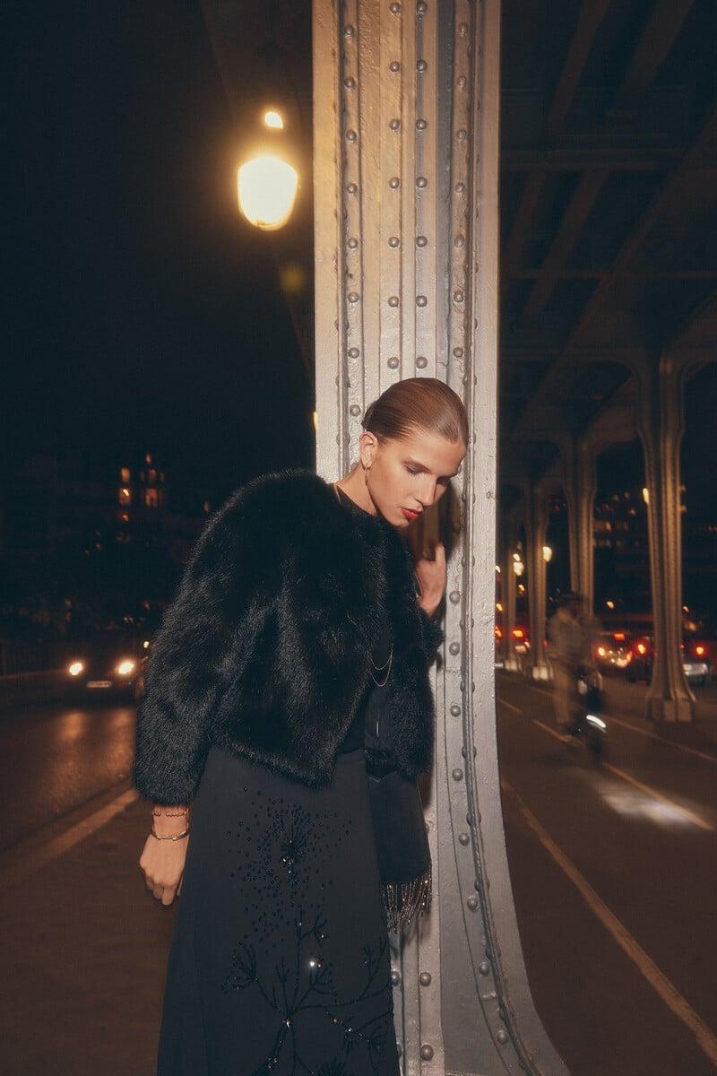pedro del hierro Anna. Chaqueta corta de pelo sintético Promoción por tiempo limitado