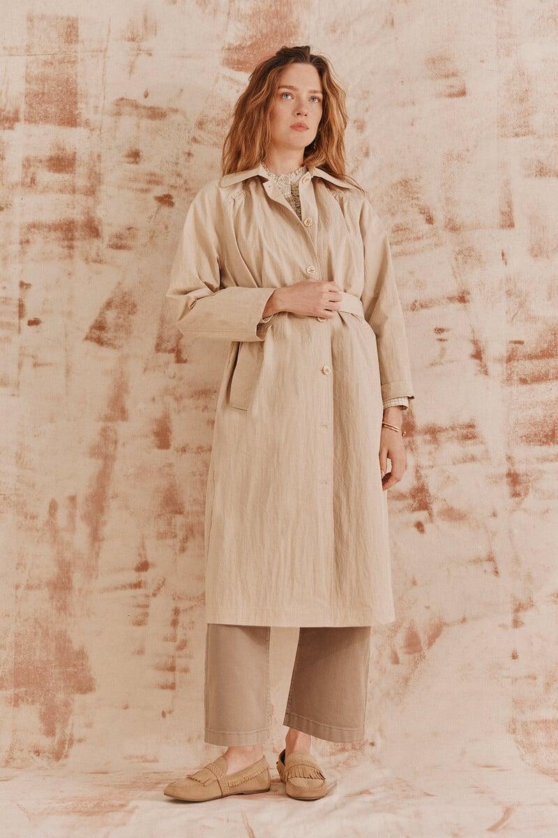 pedro del hierro Diana. Gabardina larga Solo hoy
