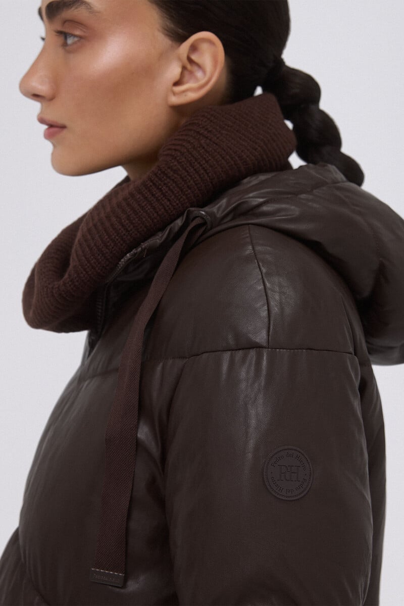 pedro del hierro Parka corta con capucha En oferta