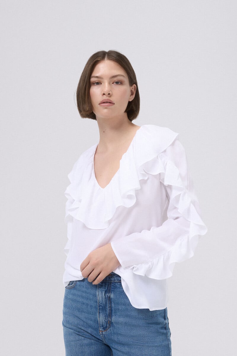 pedro del hierro Blusa blanca con volante Oferta especial