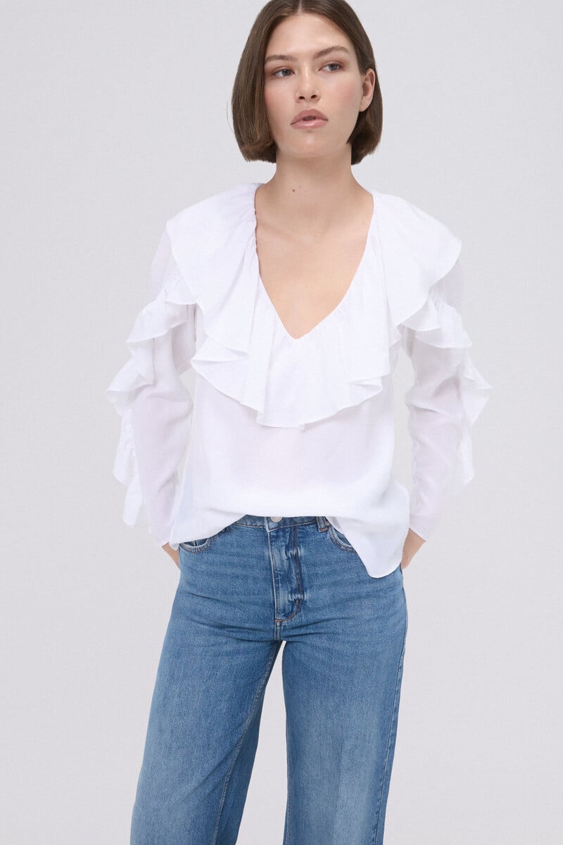 pedro del hierro Blusa blanca con volante Oferta especial
