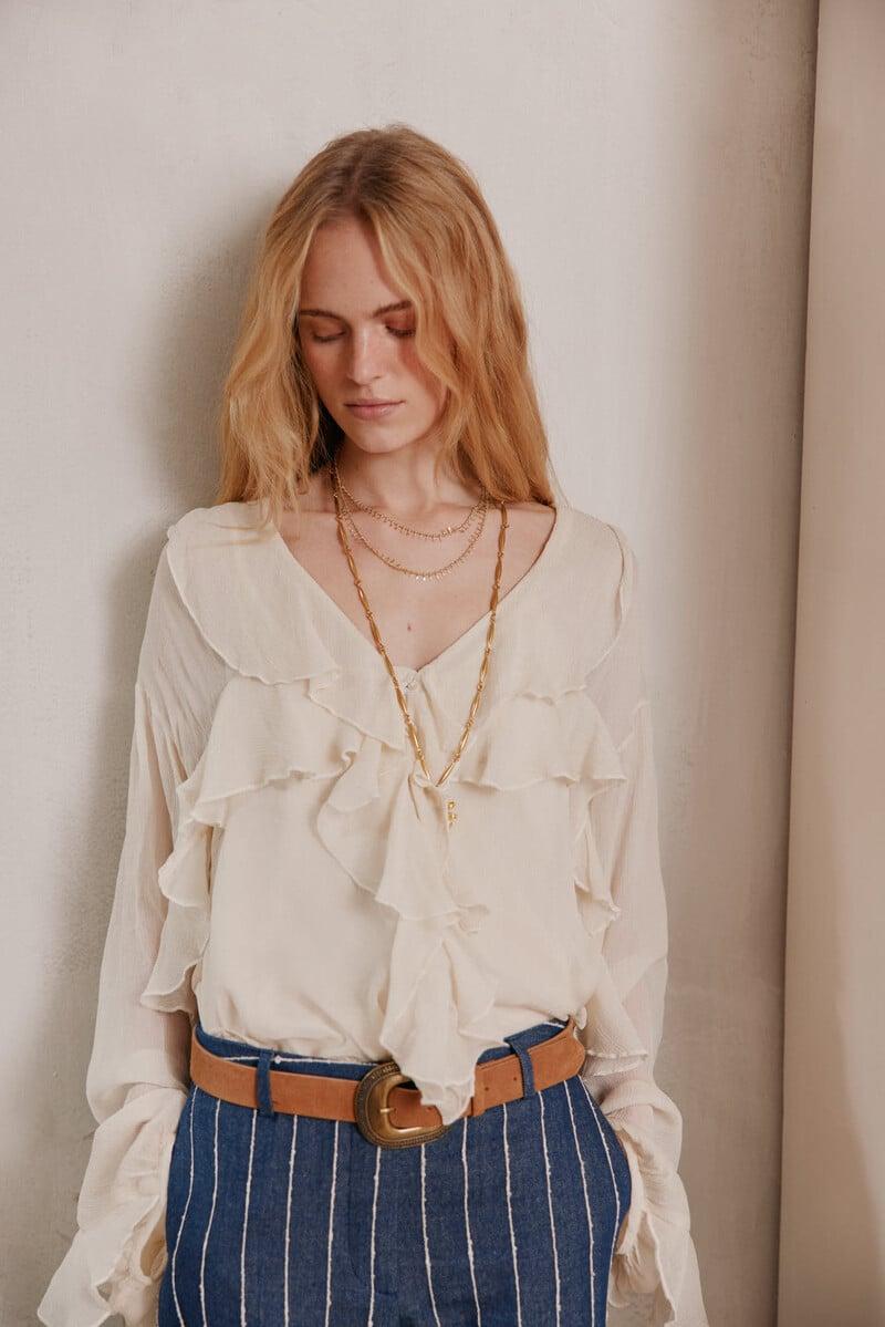 pedro del hierro Carina. Blusa volantes Últimos 2 días