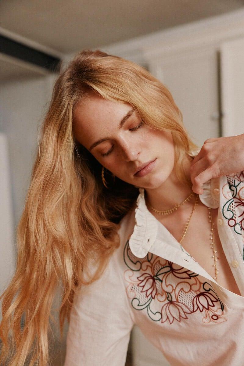 pedro del hierro Casilda. Blusa bordada Liquidación