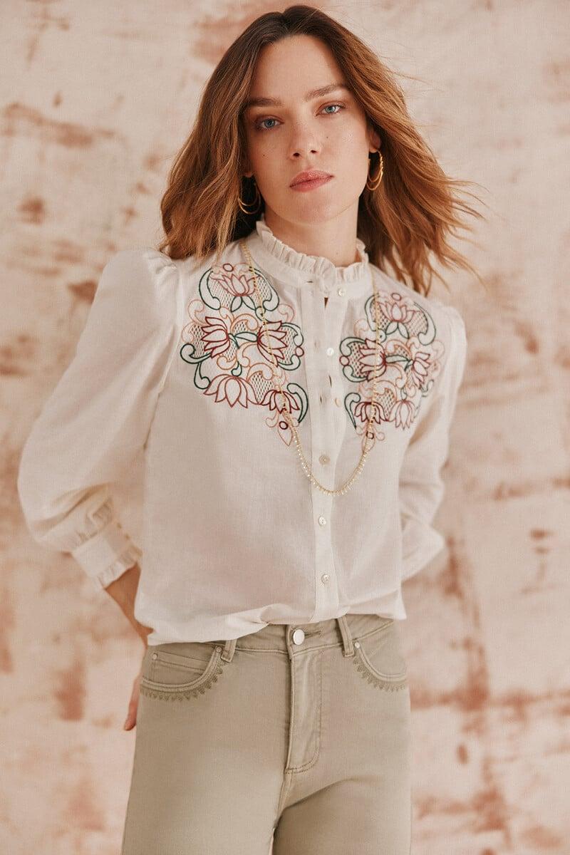 pedro del hierro Casilda. Blusa bordada Liquidación