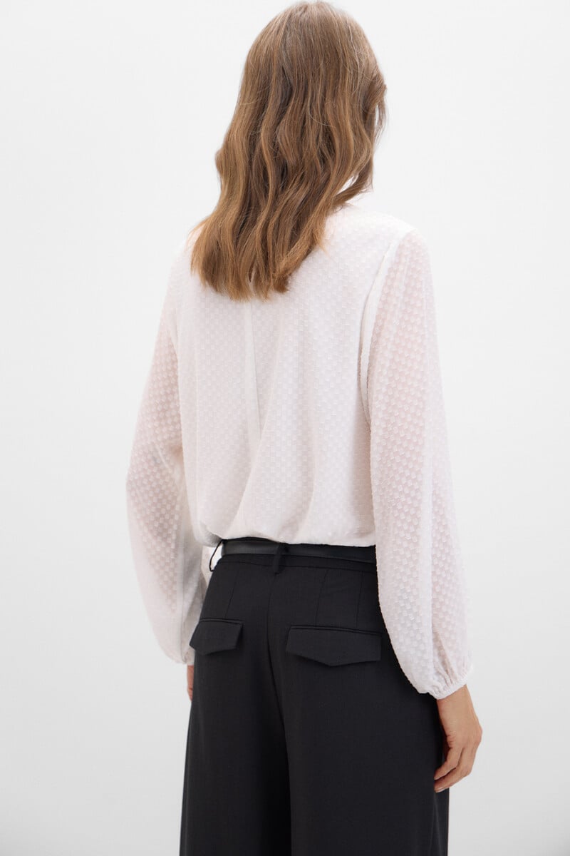 pedro del hierro Blusa tejido textura Última moda