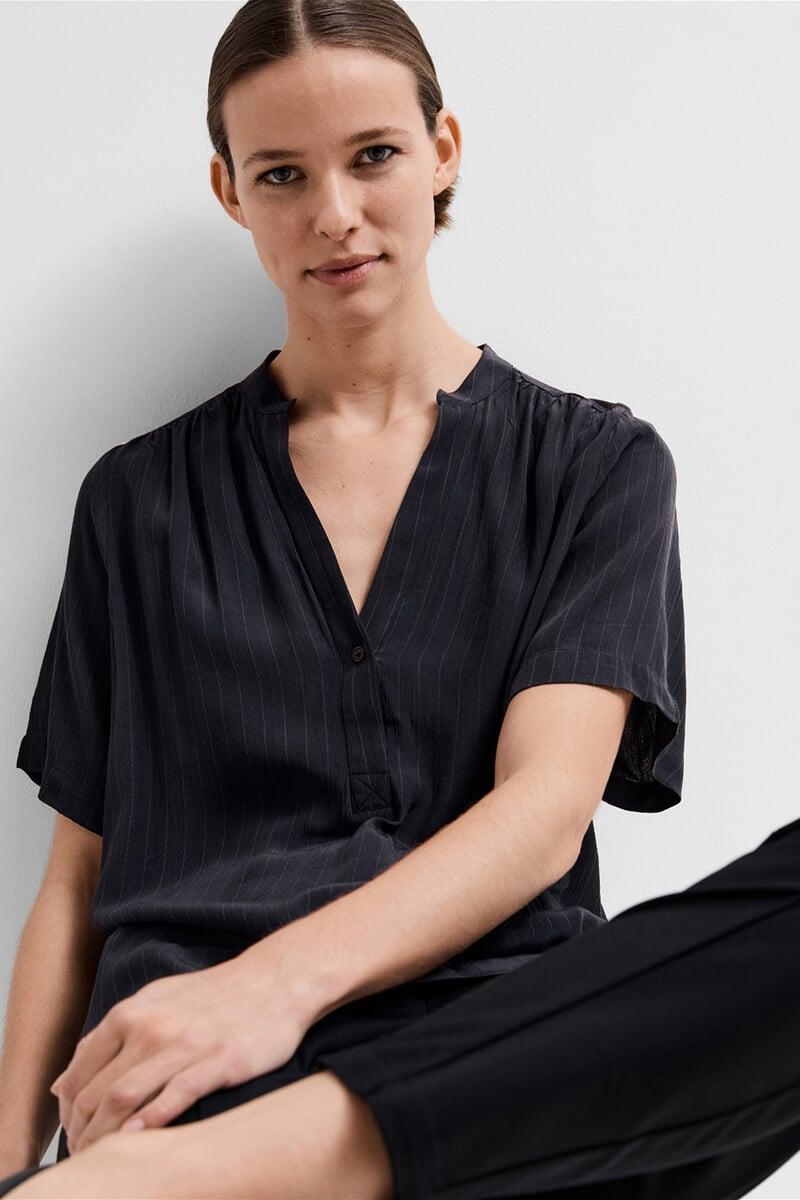 pedro del hierro Blusa de manga corta confeccionada con Viscosa Ecovero Tienda de fábrica