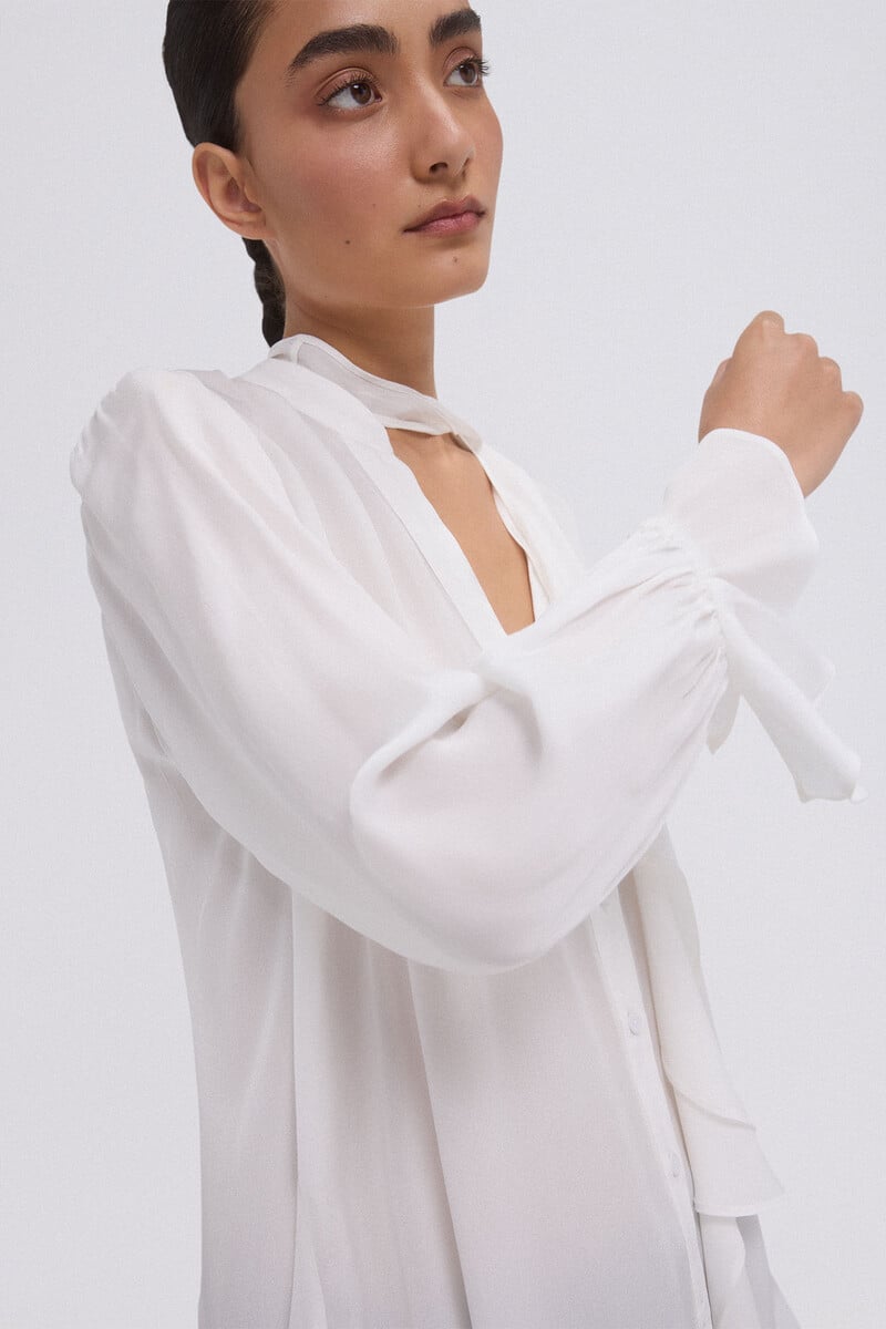 pedro del hierro Blusa fluida romántica Mejor oferta