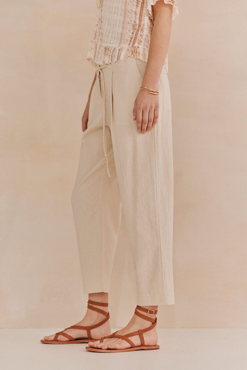 pedro del hierro Pina. Pantalones cinturón Promoción por tiempo limitado