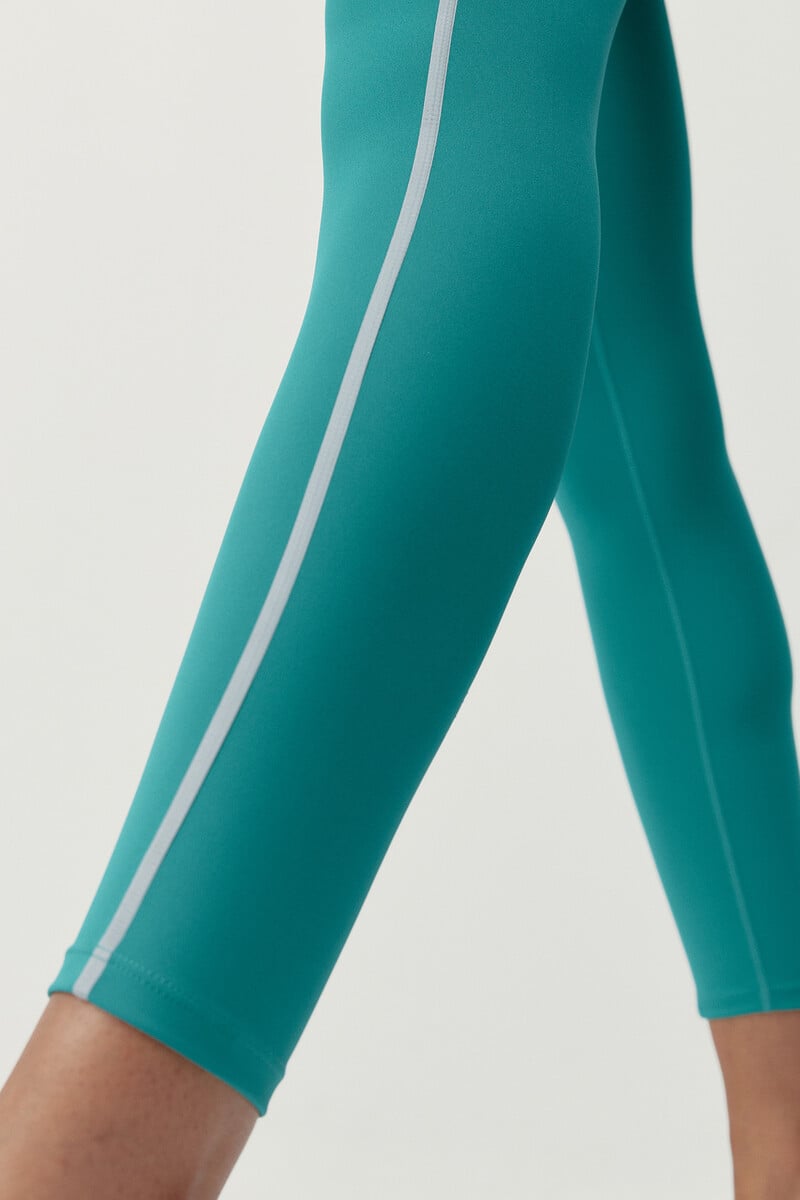 pedro del hierro Legging Luna Ahorra y exporta