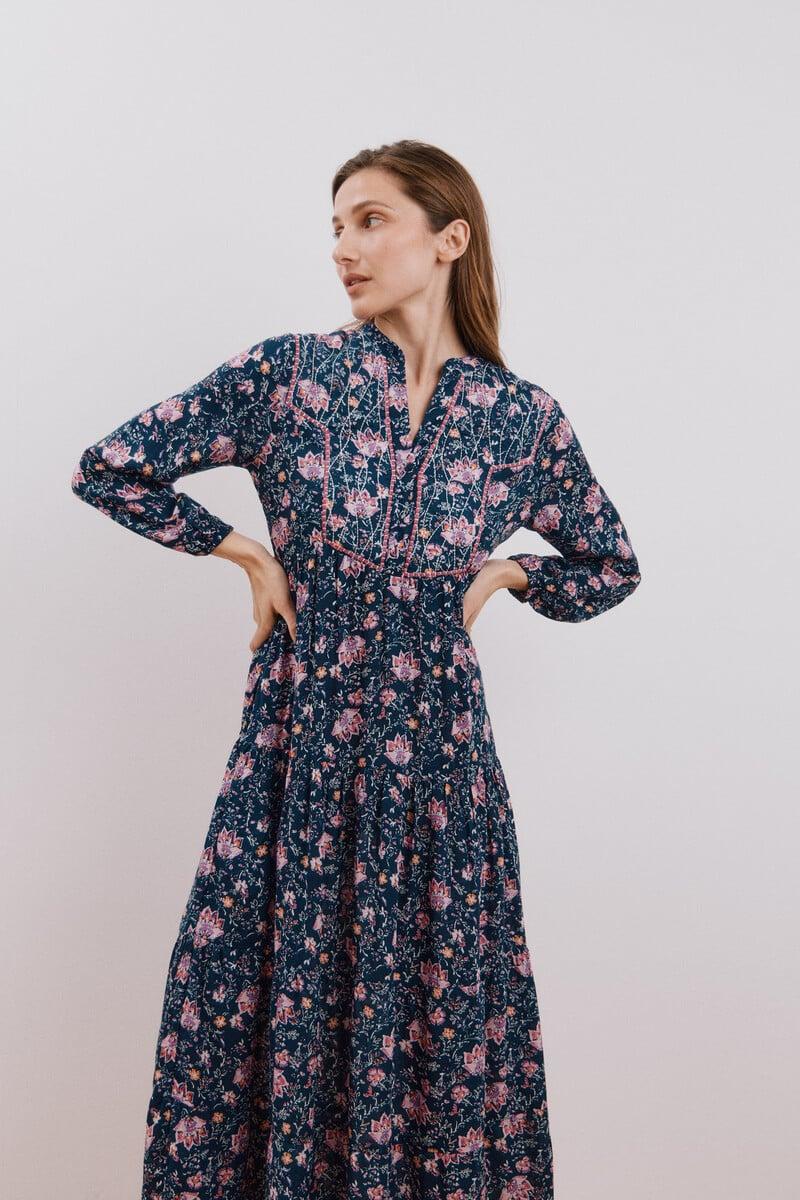 pedro del hierro Vestido largo estampado con bordado a contraste Rebajas top
