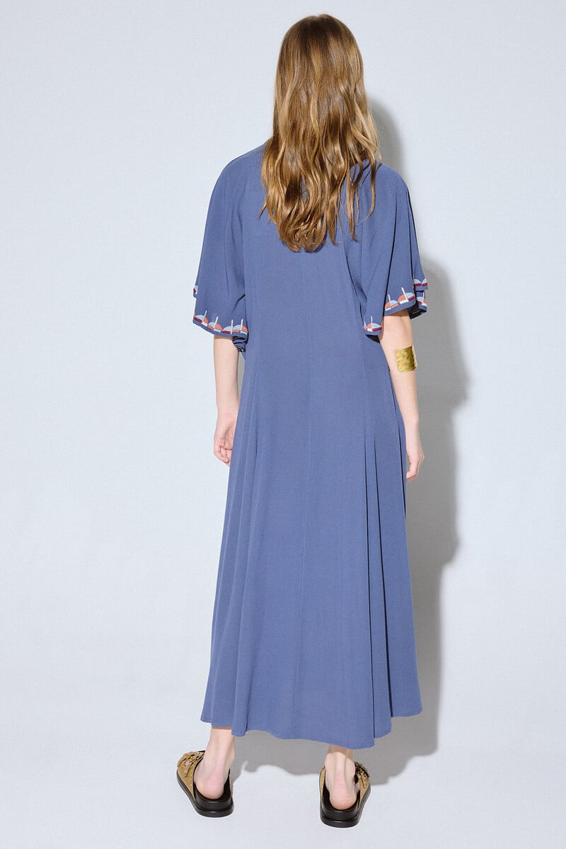pedro del hierro Vestido manga capa bordado Descuento