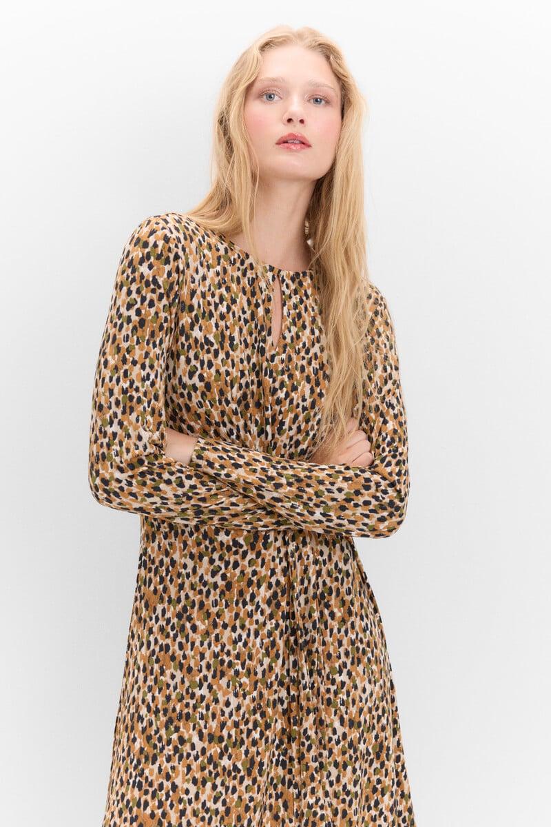 pedro del hierro Vestido con frunce delantero Promoción trimestral