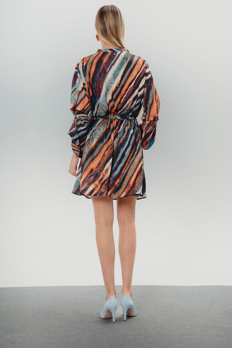 pedro del hierro Vestido corto de manga larga Madrid Promoción por tiempo limitado
