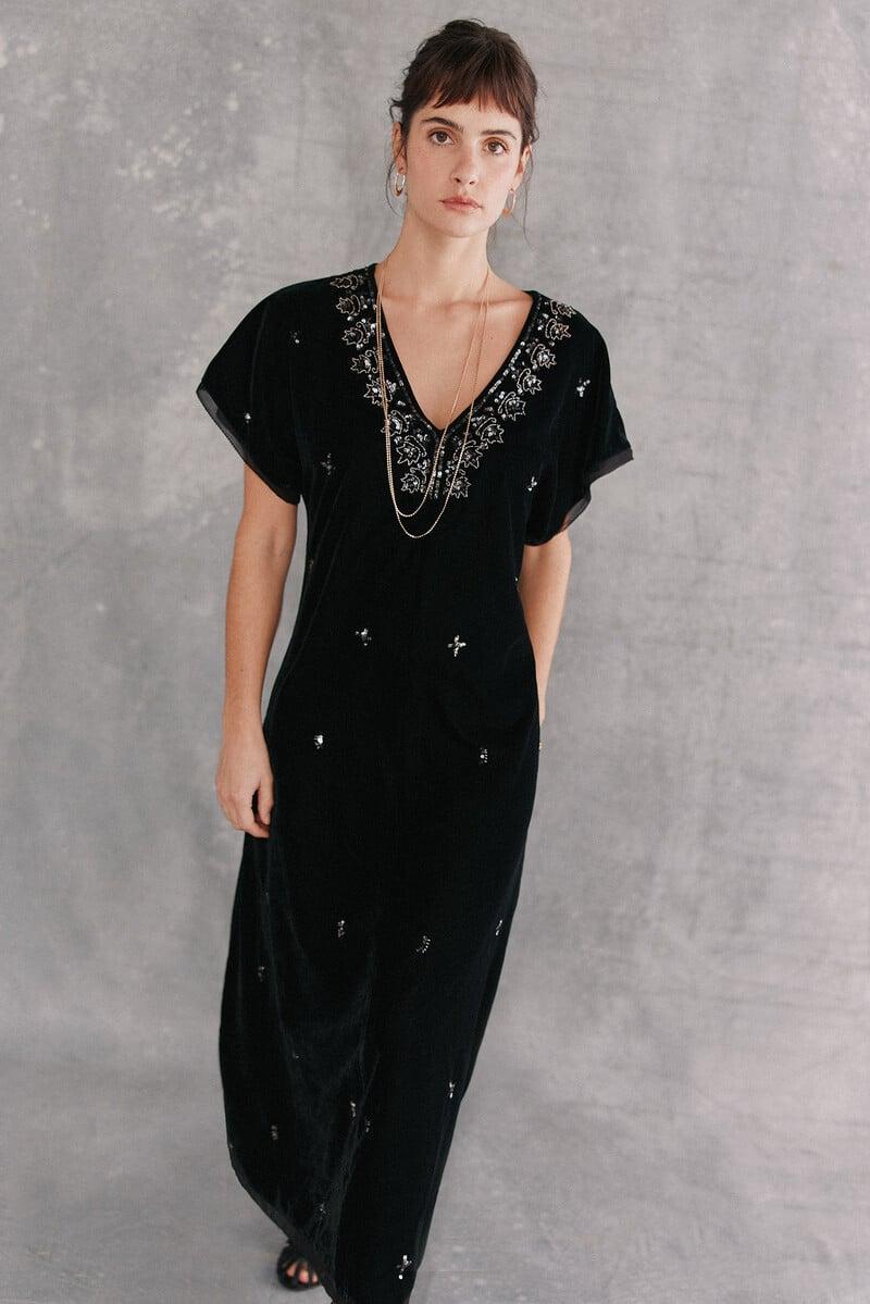 pedro del hierro Catia. Vestido bordado Limitado a 3 días