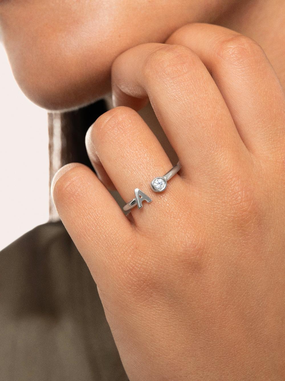 singularu Anillo Personalizado Letter Spark Plata Última moda