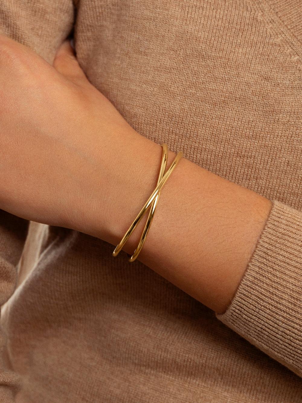singularu Brazalete Cruzado Acero Baño Oro Superdescuento